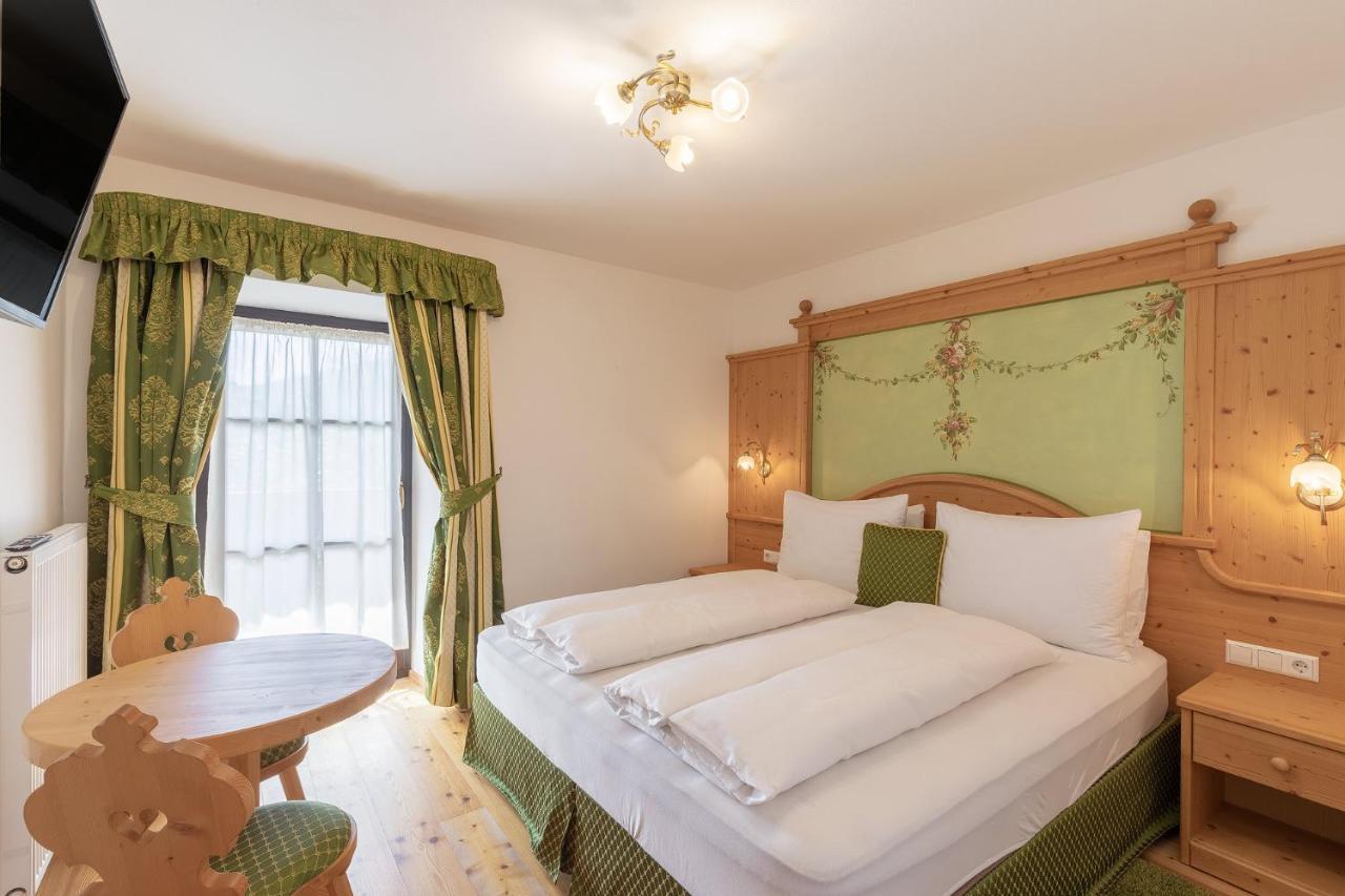 Cima Dodici B&B - Apartments Sexten ภายนอก รูปภาพ